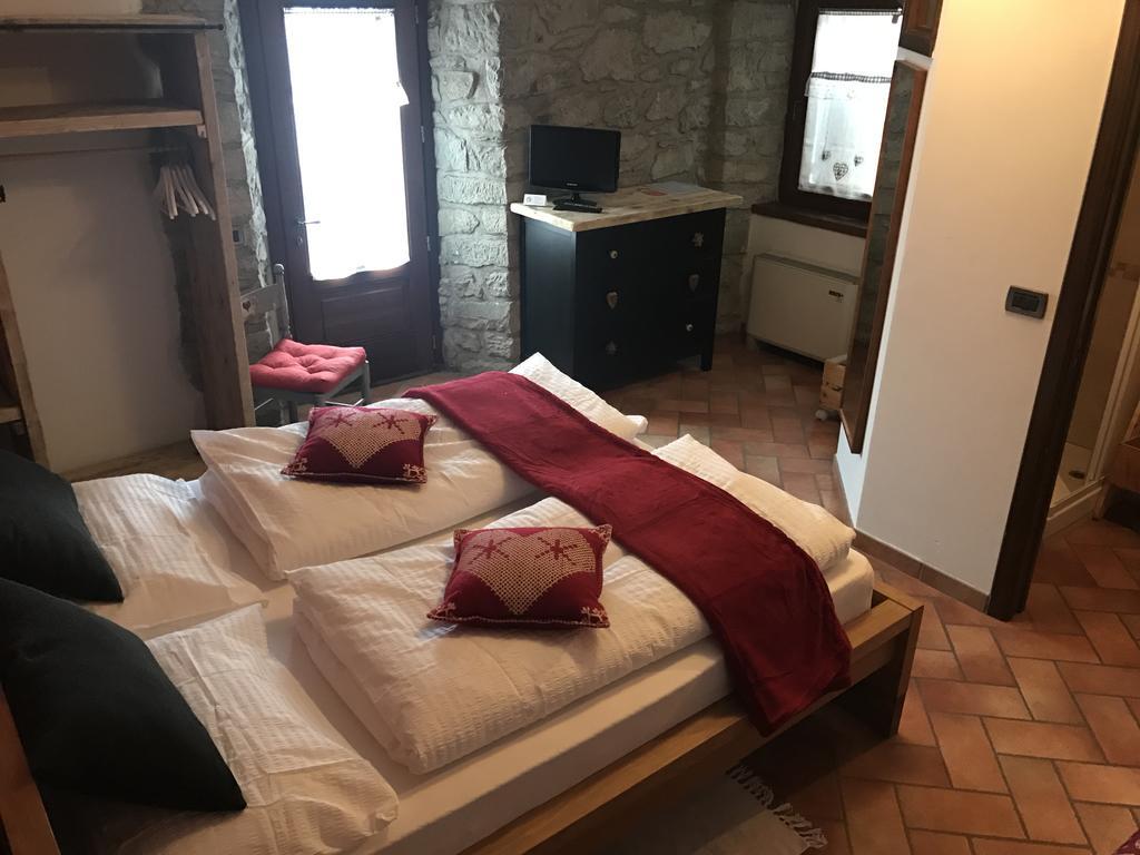 Casa Benassi ,Room&Suite , Con Zona Benessere Riolunato Exterior foto